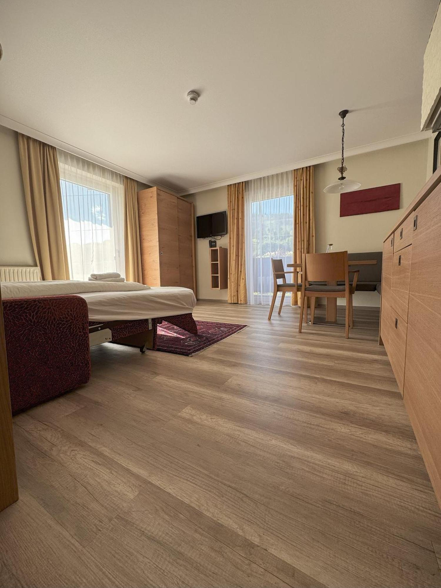 Harmls Aparthotel Flachau Exterior photo